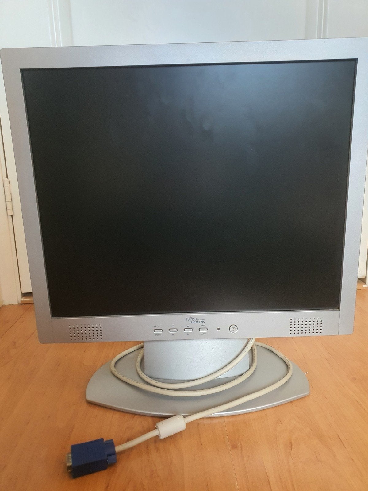 Fujitsu Siemens C19-1 LCD Monitor - Gebruikt, Gebruikt, Fujitsu Siemens, Ophalen of Verzenden, VGA
