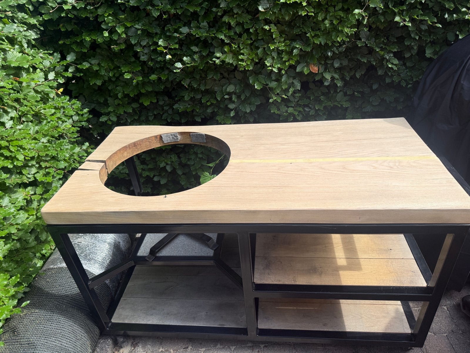 Kamado meubel van staal en eikenhout, Tuin en Terras, Buitenkeukens, Ophalen, Gebruikt, Houtskool, Vrijstaand