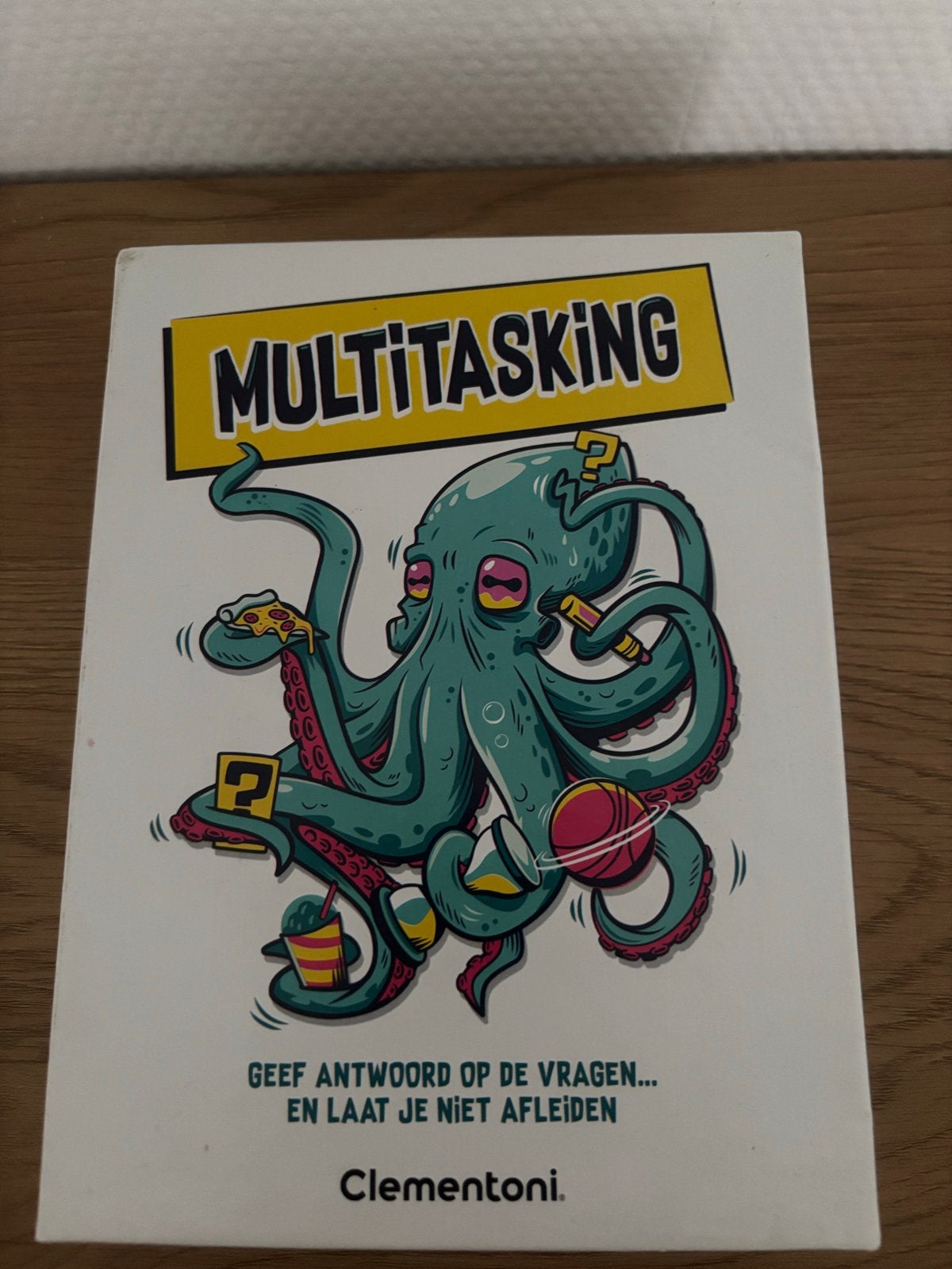 Multitasking Gezelschapsspel - Clementoni, Drie of vier spelers, Ophalen of Verzenden, Zo goed als nieuw