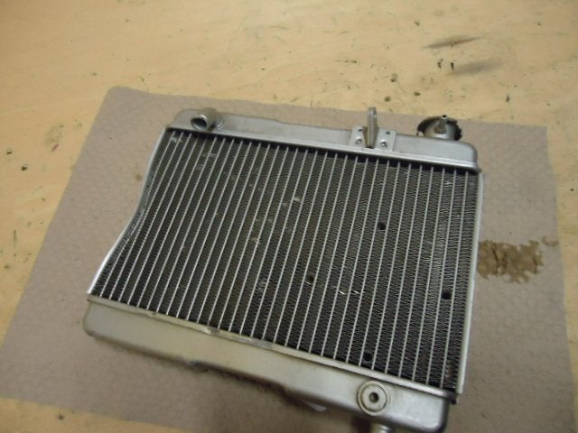 FS650E 2004 - 2006 Husaberg Radiator D1-25774
