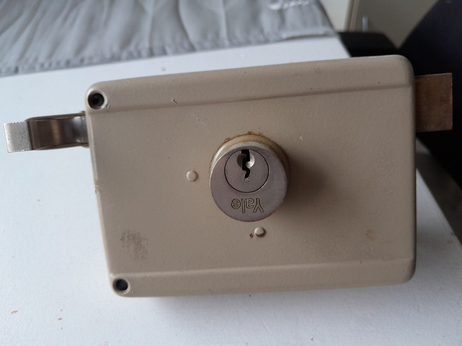 YALE Oplegslot doormaakt 50 mm draairichting 1/Holland mode, Ophalen of Verzenden, Slot