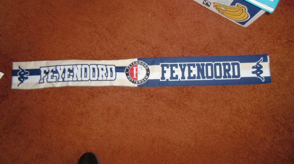 Feijenoord, Ophalen of Verzenden, Zo goed als nieuw, Buitenlandse clubs, Vaantje of Sjaal