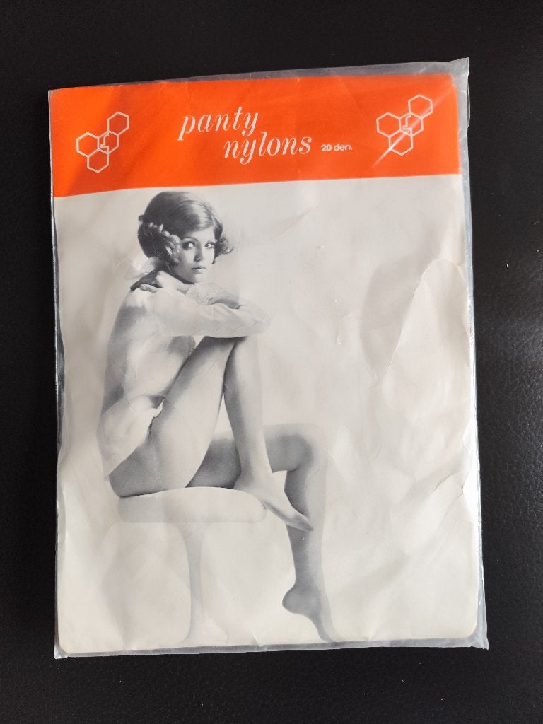 VINTAGE VERPAKKING PANTY NYLONS 1960-1970, Sokken en Kniesokken, Bruin, Nieuw, Ophalen of Verzenden