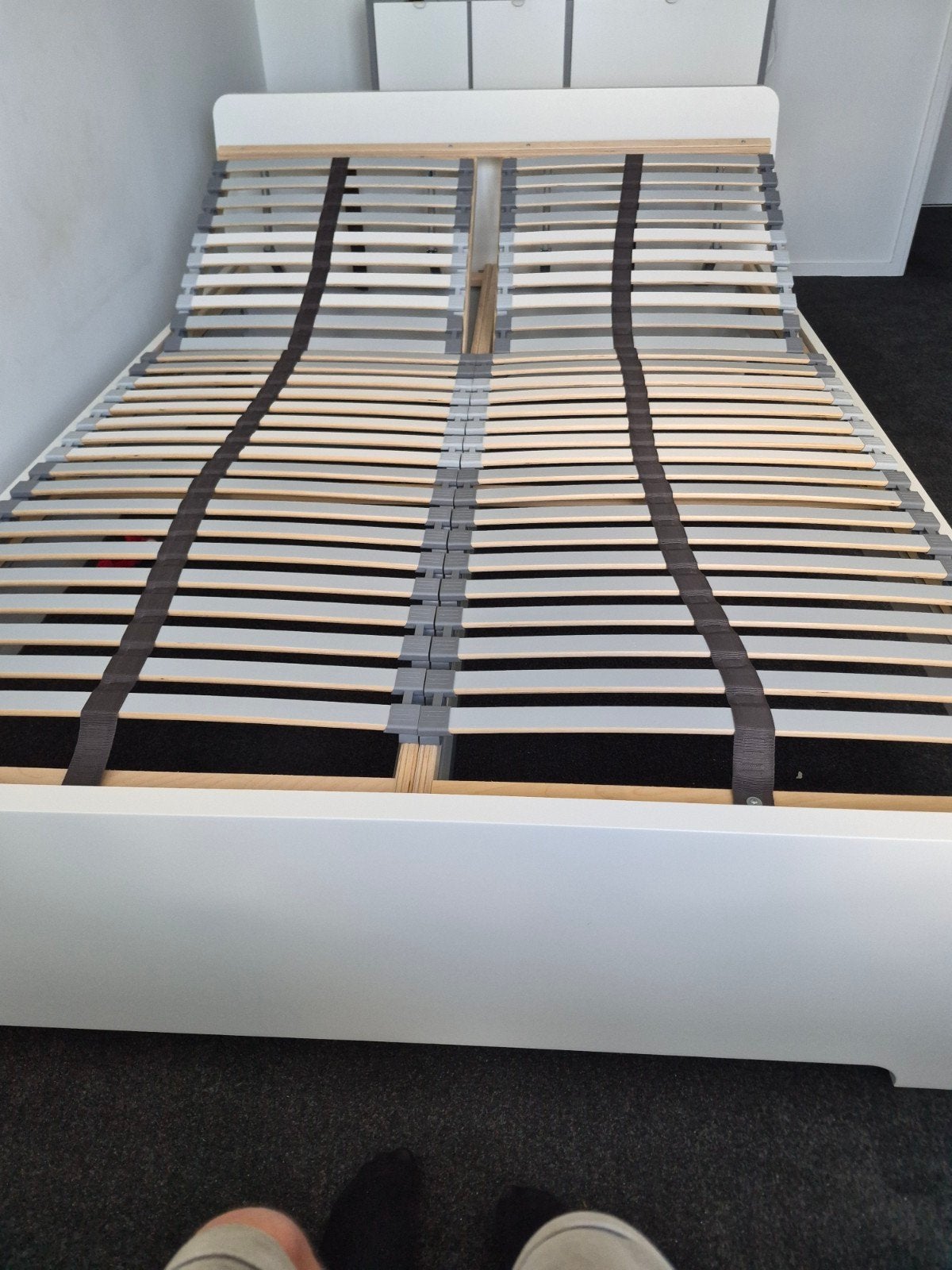 Bed 200x140, Ophalen, 140 cm, Zo goed als nieuw, Twijfelaar