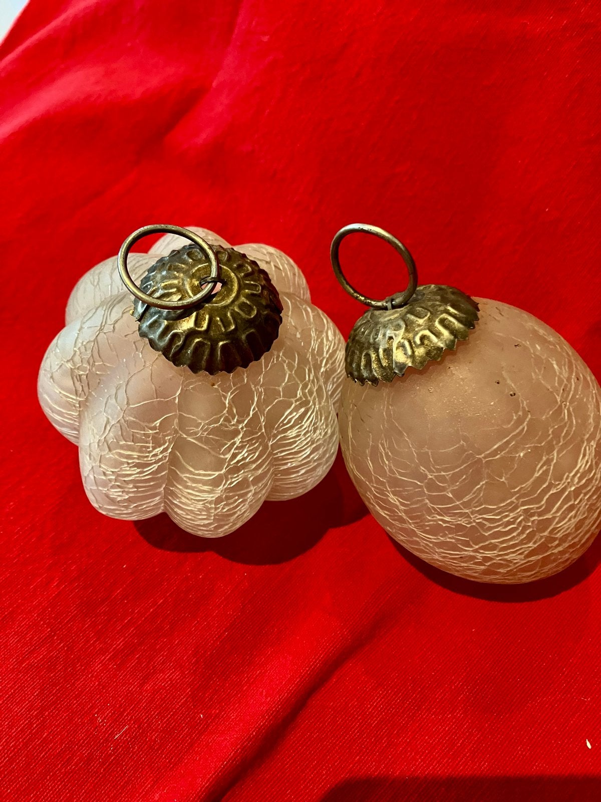 Kerst Retro kerstballen 2 stuks glas., Diversen, Ophalen of Verzenden