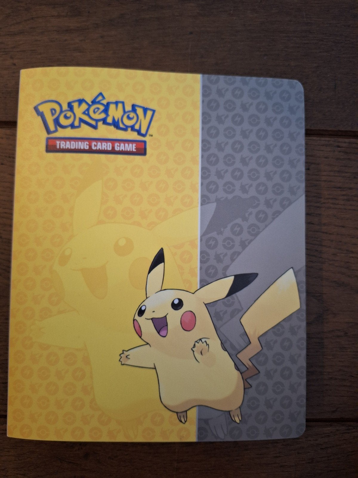 Mapje met 40 pokemon kaarten, Ophalen of Verzenden