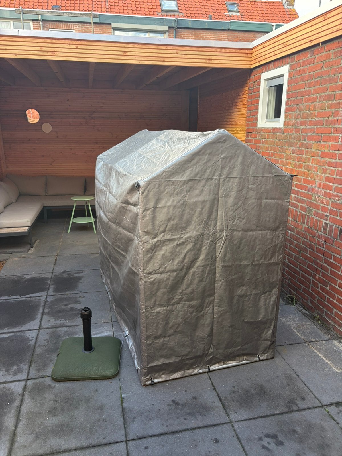Tentje voor een fiets. Fietstent voor in de tuin., Tuin en Terras, Ophalen, Zo goed als nieuw, Kunststof, Overige typen