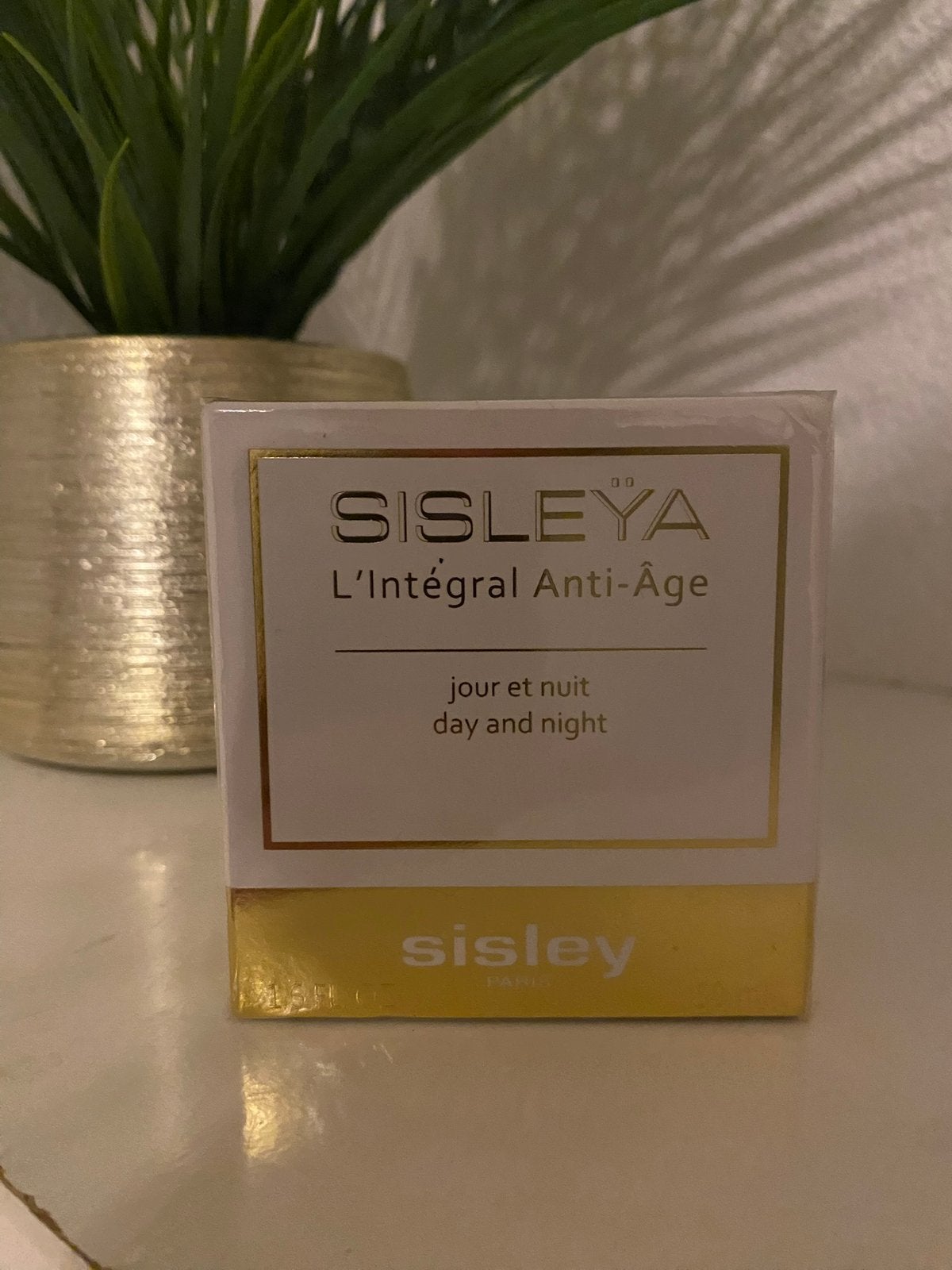 Sisley L’integral Anti Age Day & Night, Ophalen of Verzenden, Zo goed als nieuw, Gehele gezicht