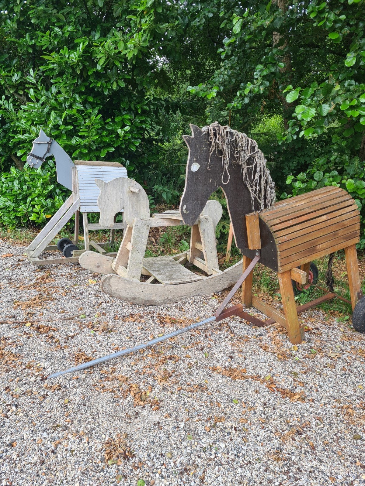 3 houten deco paarden ook geschikt voor zadels, Ophalen, Hout