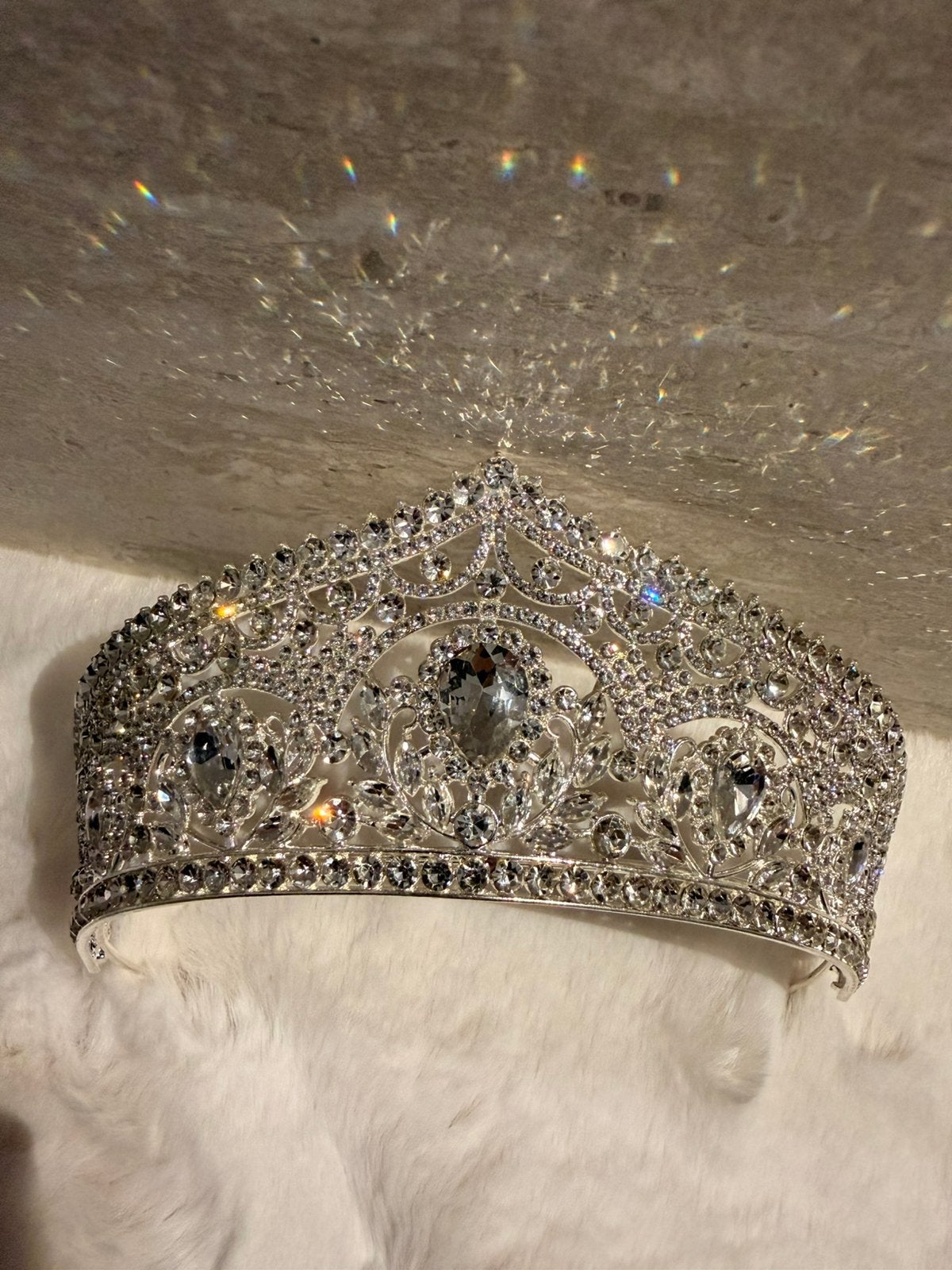 Bruidskroon Unieke en Schitterende Strass Kroon, Ophalen of Verzenden, Nieuw, Accessoires