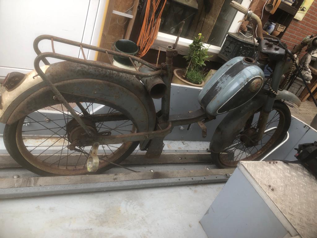 Sparta Project - Oude bromfiets voor restauratie, Fietsen en Brommers, Brommers | Oldtimers, Ophalen of Verzenden