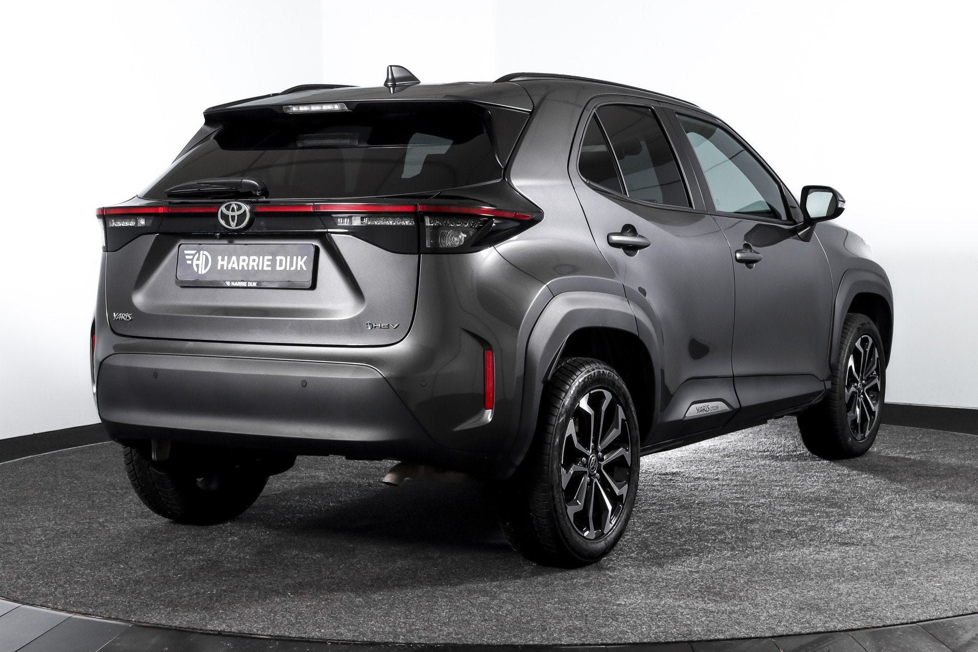 Toyota Yaris Cross 1.5 Hybrid 115 Dynamic | Dig.Cockpit | Ad, 12 maanden, Gebruikt, 116 pk, 1490 cc