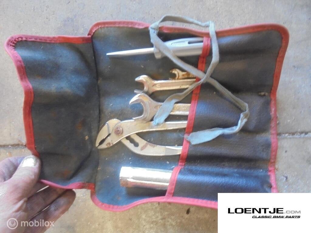 Gereedschapset BMW 02 origineel 1502 1602 1802 2002 etc, Auto-onderdelen, Overige Auto-onderdelen, BMW, Gebruikt, Ophalen of Verzenden