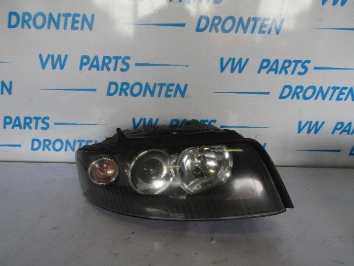 Koplamp rechts van een Audi S4, Gebruikt, -, Verzenden, -