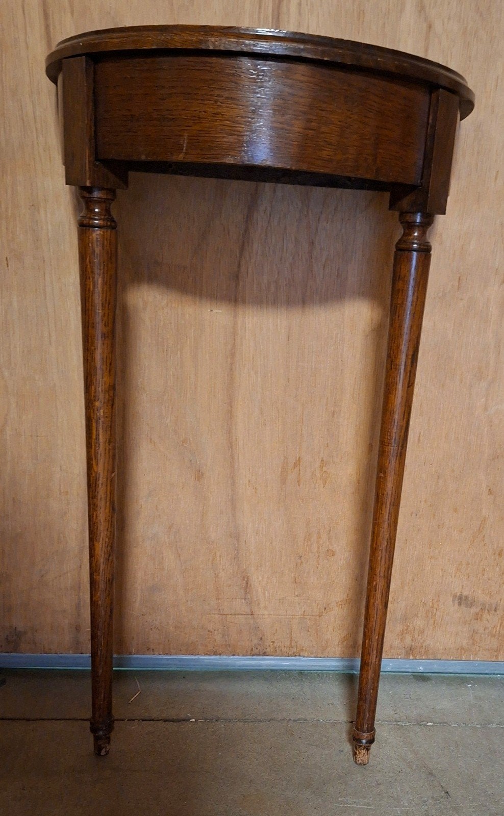 Antieke halfronde sidetable / wandtafel, Ophalen