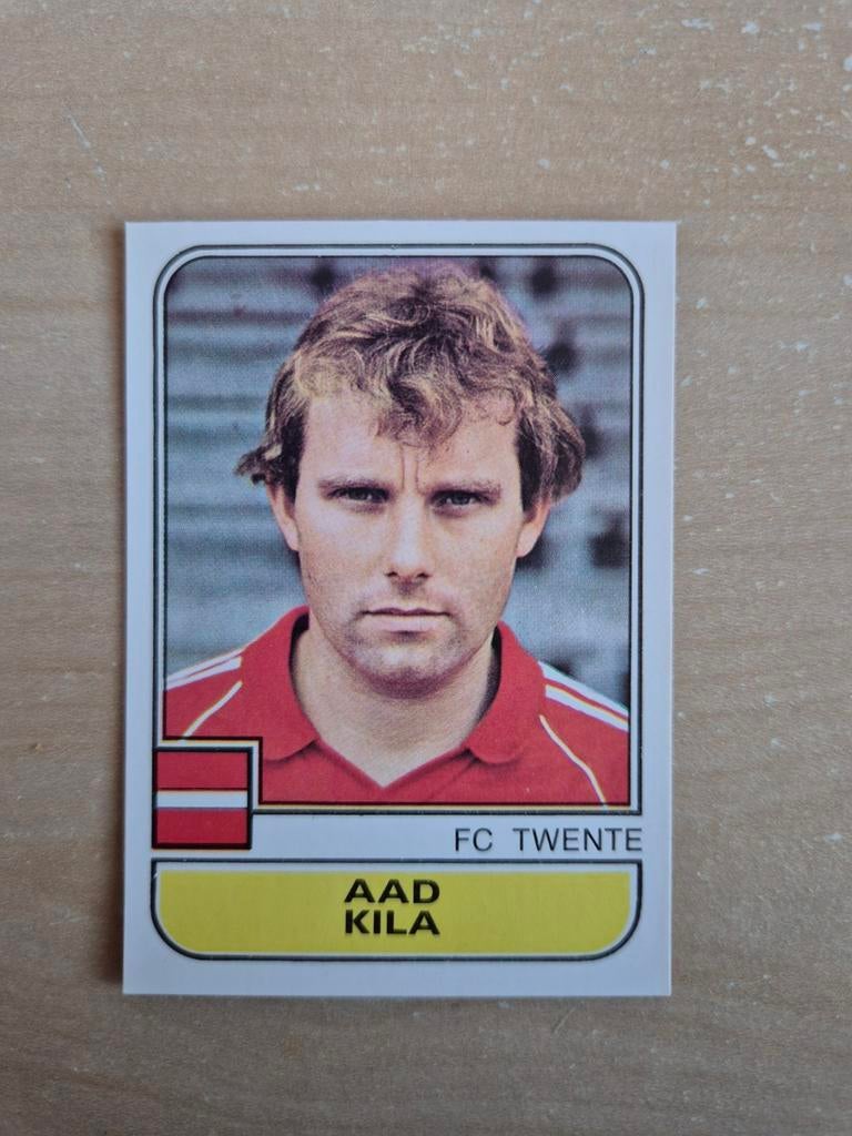 Panini Voetbal 82 Aad Kila FC Twente, Verzamelen, Ophalen of Verzenden, Zo goed als nieuw, F.C. Twente, Poster, Plaatje of Sticker