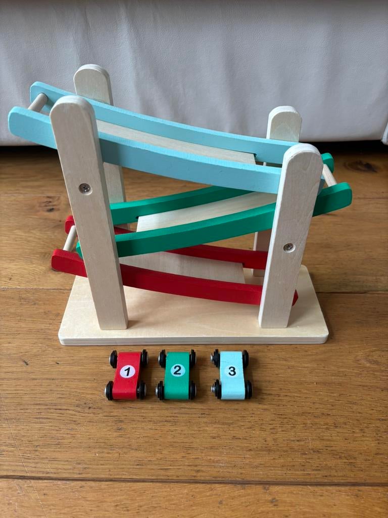 Houten autobaan, Ophalen, Zo goed als nieuw