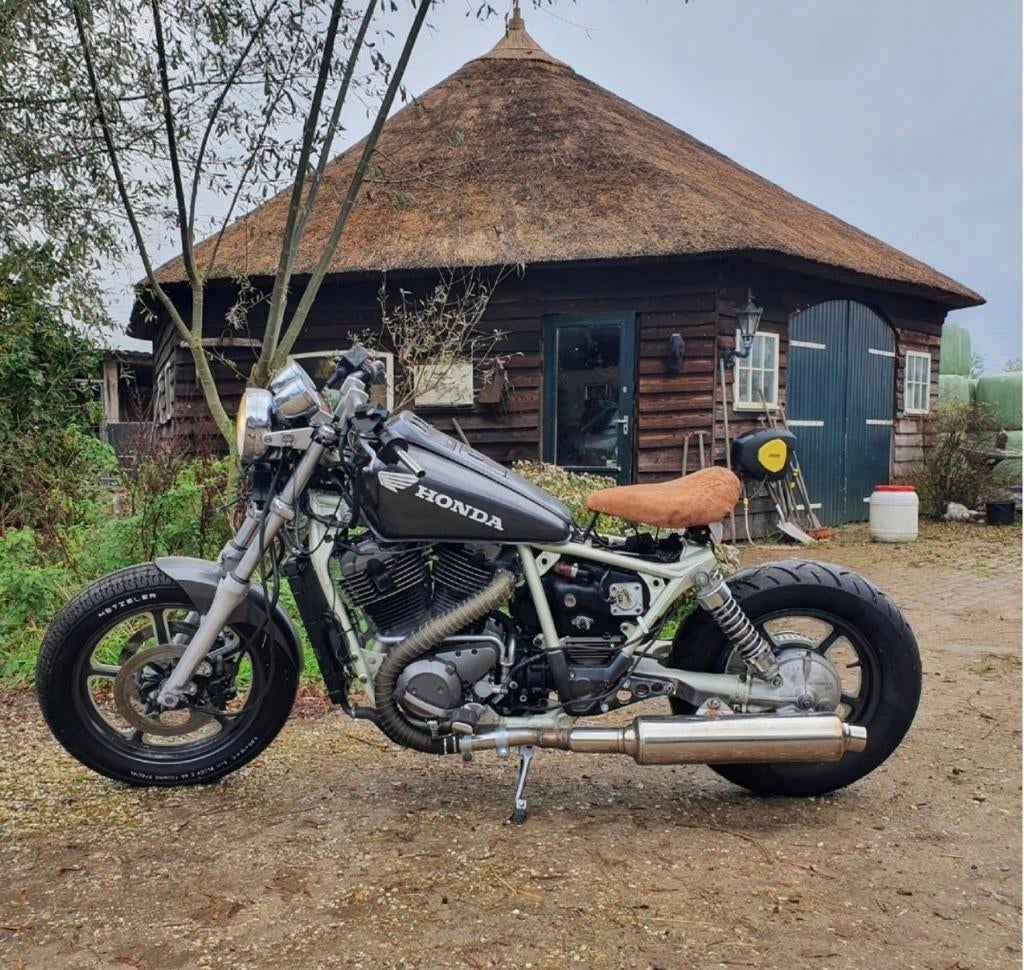 Honda Shadow VT1100C bobber, Motoren, Motoren | Honda, 2 cilinders, Chopper, Particulier, Meer dan 35 kW