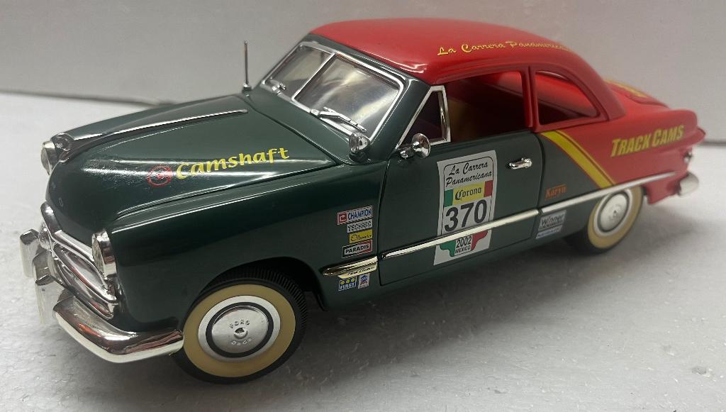 Solido 1:18 , Ford Coupe 1949 La Carrera Panamericana Rallye, Hobby en Vrije tijd, Modelauto's | 1:18, Ophalen of Verzenden, Zo goed als nieuw