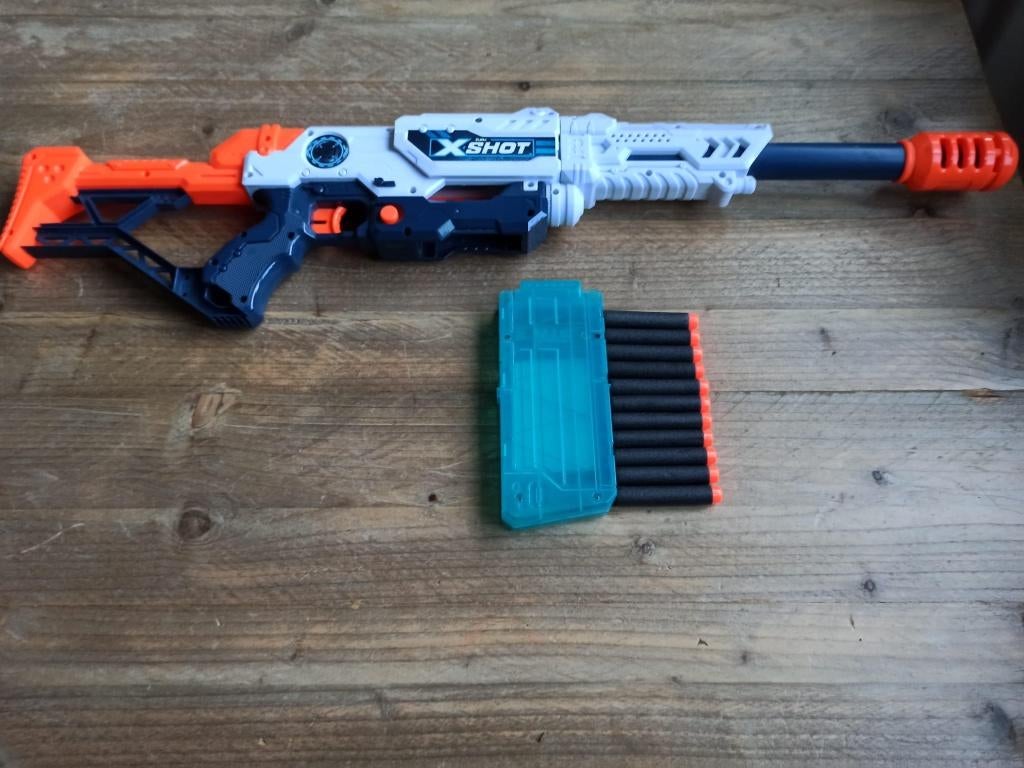 Nerf Schiet hard!!, Kinderen en Baby's, Speelgoed | Buiten | Actiespeelgoed, Ophalen of Verzenden, Zo goed als nieuw