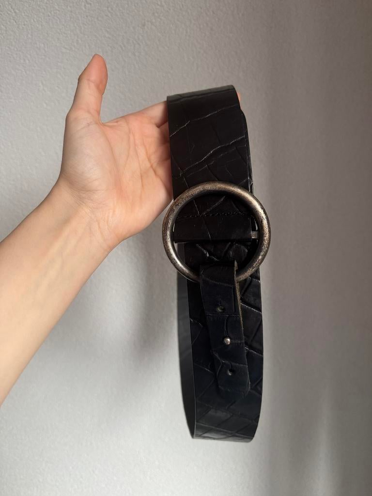 Vintage zwart leren riem met krokodillen print en ronde gesp, Vintage, 3 tot 5 cm, Vintage, 90 tot 100 cm