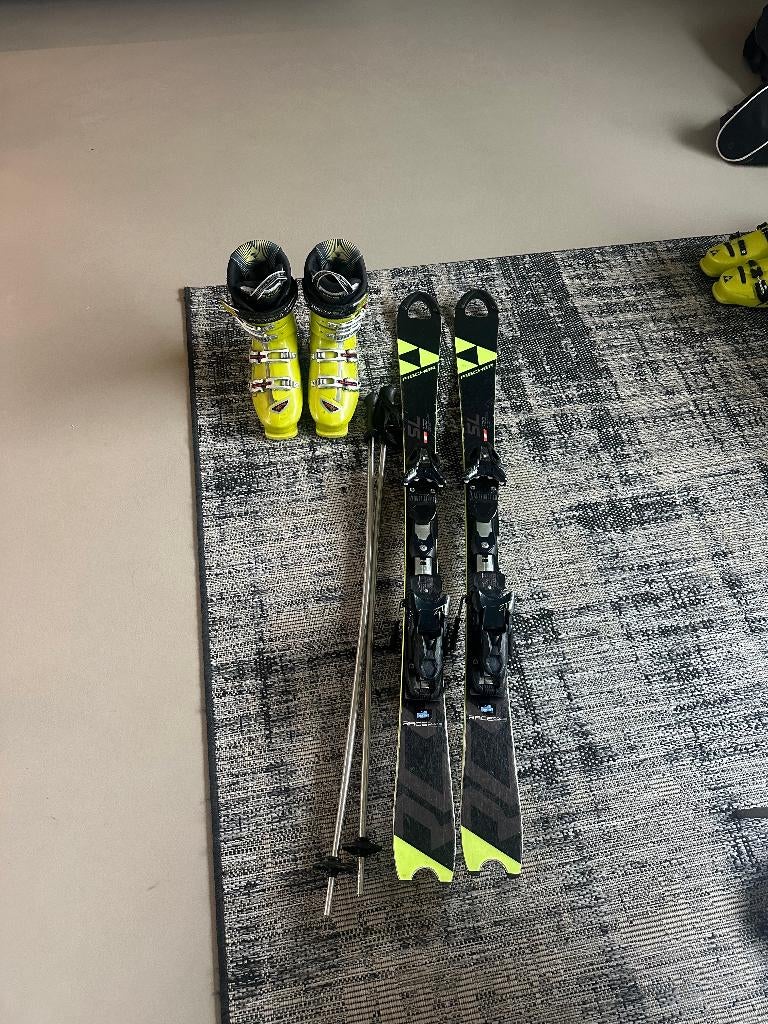 Fischer race ski's 130 cm incl. Fischer skischoenen mt 38, Ophalen, 100 tot 140 cm, Carve, Skiën