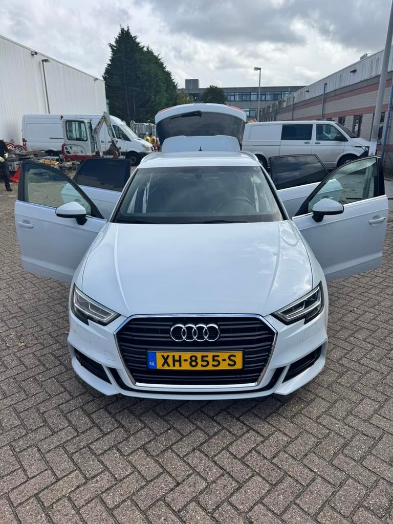 Audi A3 30 Tfsi 116pk S Tronic 2019 Wit, Wit, Origineel Nederlands, 1180 kg, 115 pk