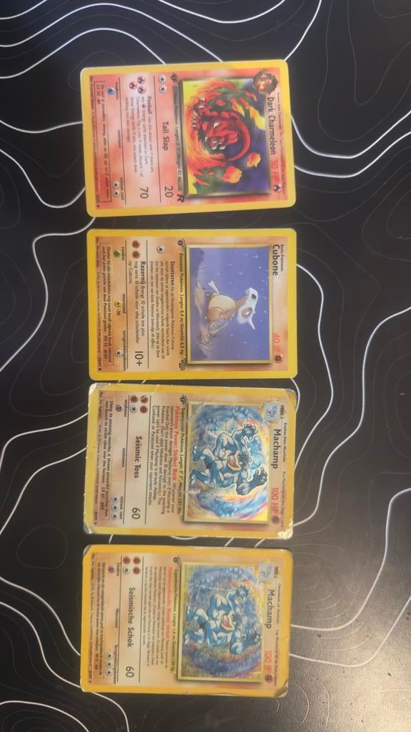 First edition pokemon kaarten!, Hobby en Vrije tijd, Verzamelkaartspellen | Pokémon, Verzenden, Zo goed als nieuw, Meerdere kaarten
