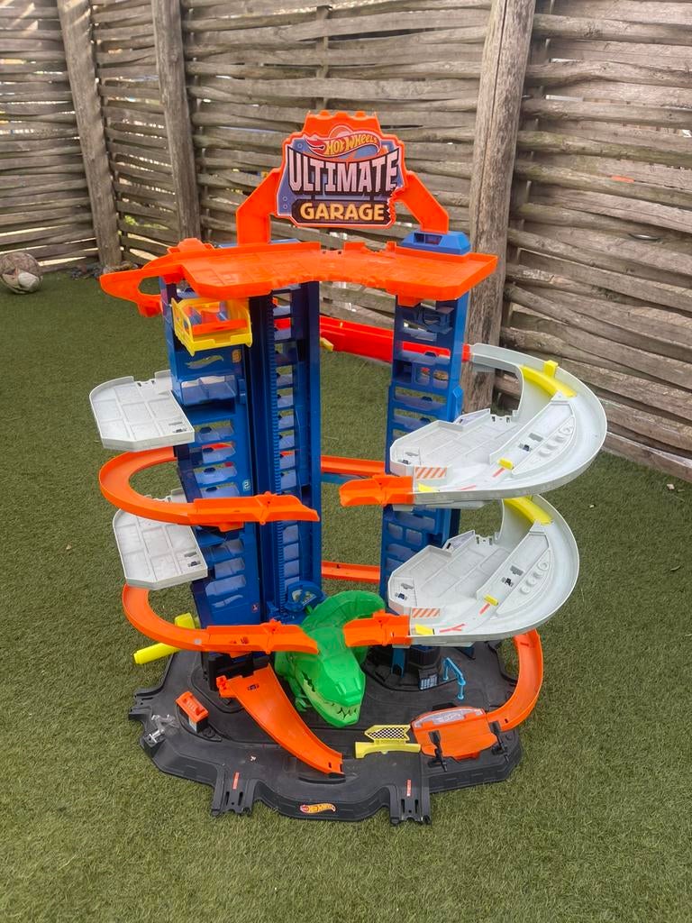 Hotwheels ultimate garage, Kinderen en Baby's, Speelgoed | Racebanen, Ophalen, Opwindmechanisme, Hot Wheels, Racebaan