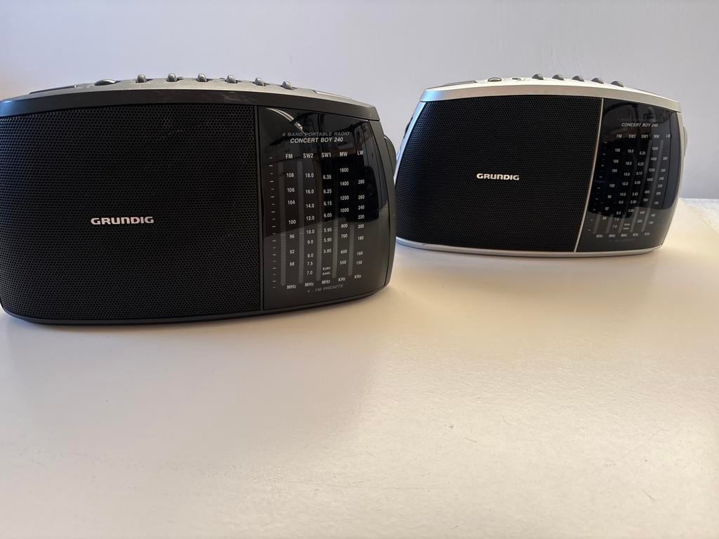 Grundig Concert Boy 240 Radio's TEAB!!, Ophalen of Verzenden, Gebruikt, Radio
