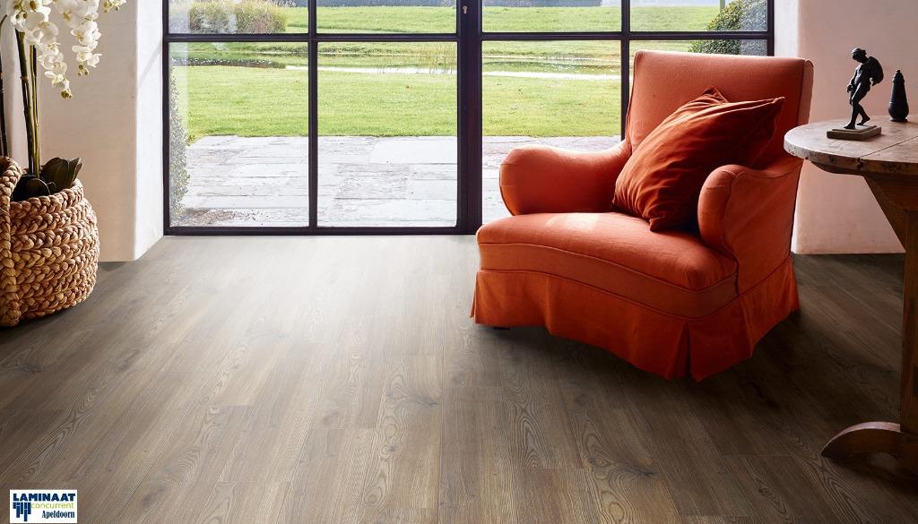 103m2 Waterbestendig Hydro laminaat Urban Oak  42pak = €1750, Bruin, 75 m² of meer, Nieuw, Ophalen of Verzenden