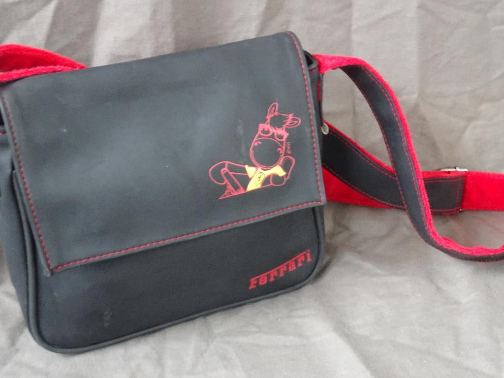 Ferrari auto tas schoudertas Nici sports tasje, Ophalen of Verzenden, Zo goed als nieuw, Zwart, Overige merken