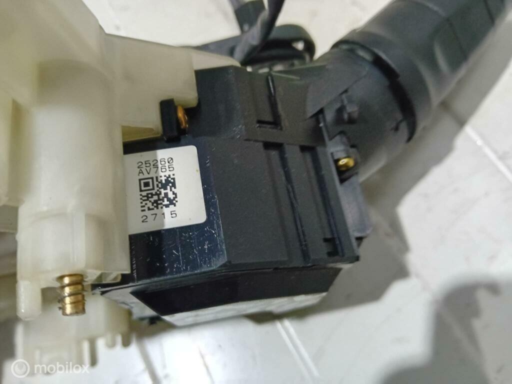 Combischakelaar Nissan Almera Tino 25540AV600 25260AV765, Ophalen of Verzenden, Gebruikt
