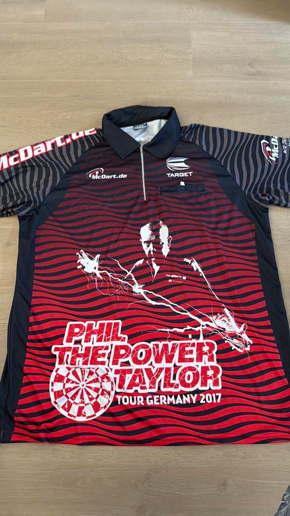 Phil taylor tour Duitsland dartshirt gesigneerd, Sport en Fitness, Darts, Ophalen, Nieuw, Overige typen