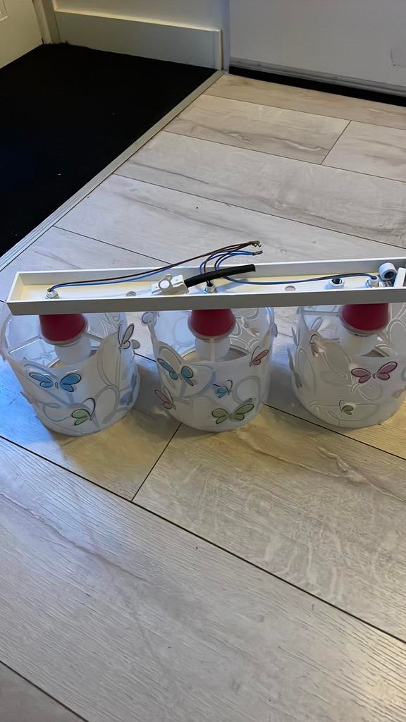 Hanglamp met vlinders, Ophalen, Zo goed als nieuw, Lamp