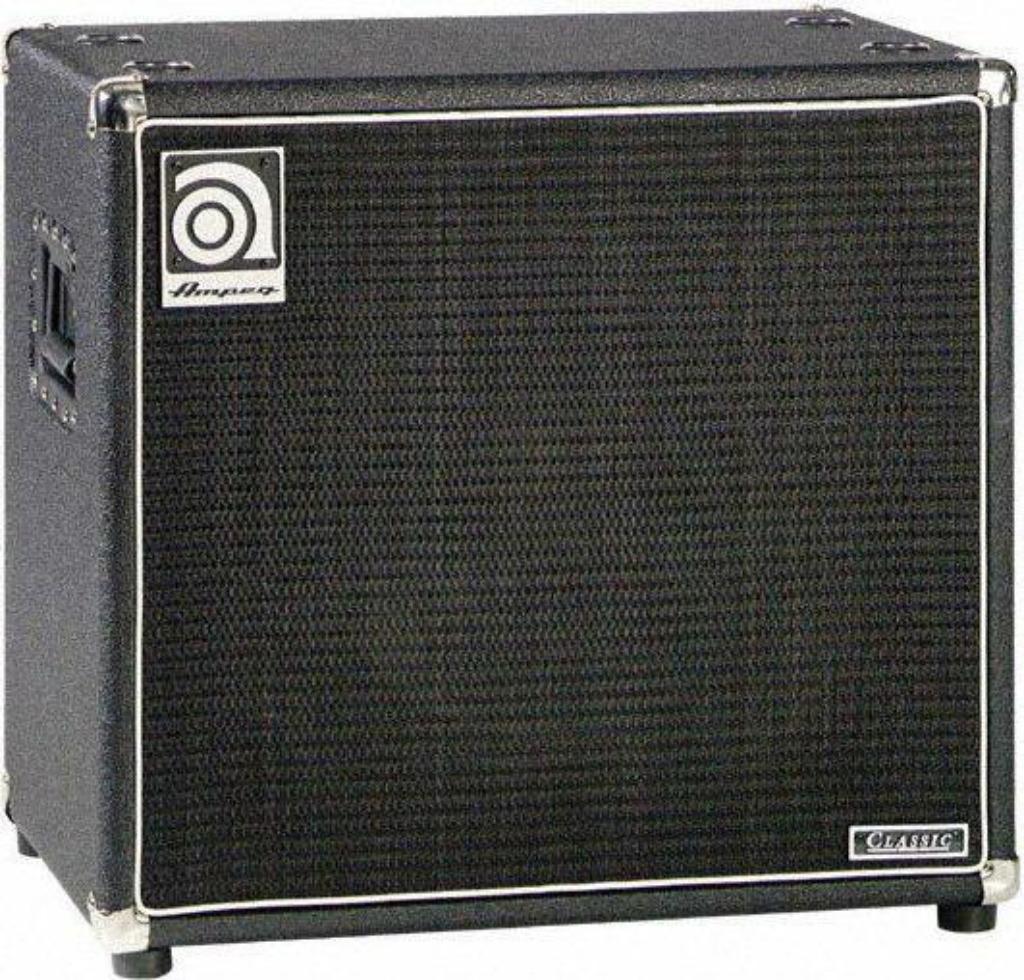 Ampeg SVT 15" Classic, Ophalen of Verzenden, Zo goed als nieuw, Basgitaar, 100 watt of meer