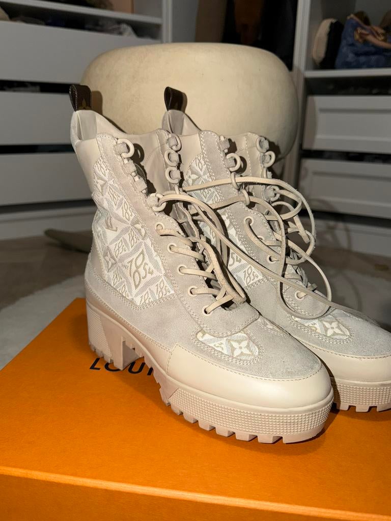 Louis Vuitton Laureate Boots, Ophalen of Verzenden, Zo goed als nieuw, Zwart