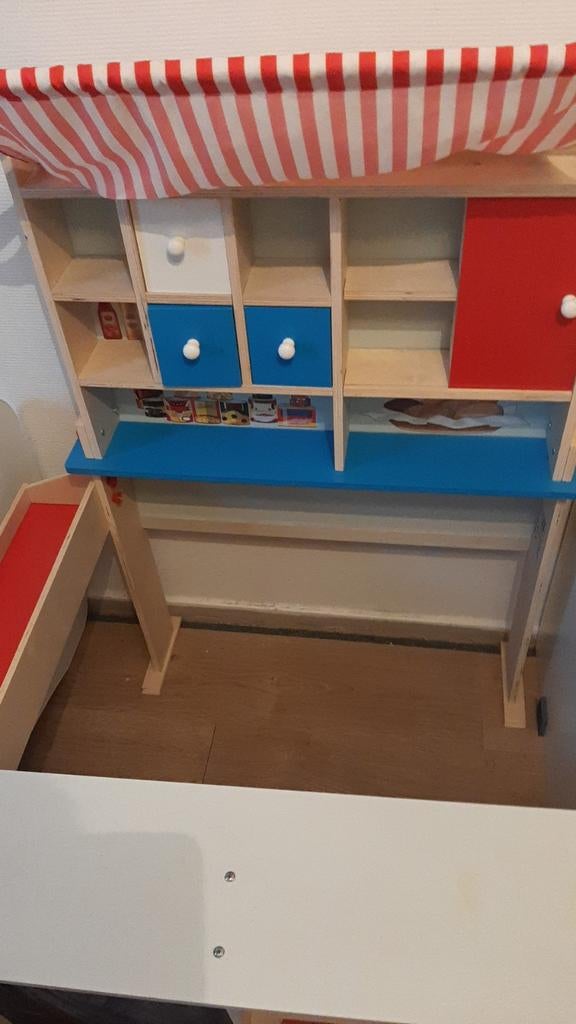 Winkeltjes kraampje, Kinderen en Baby's, Speelgoed | Houten speelgoed, Ophalen of Verzenden, Meubelstuk of Keukentje
