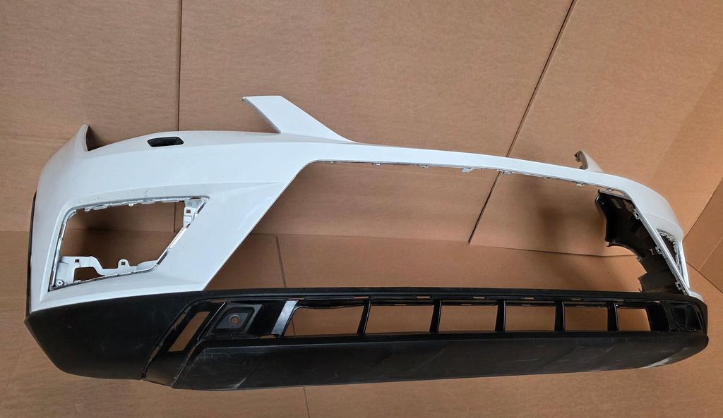 Voorbumper Seat Ateca 575 575807221 6xPDC KLS Bumper Orginee, Gebruikt, -, Voor, Ophalen of Verzenden