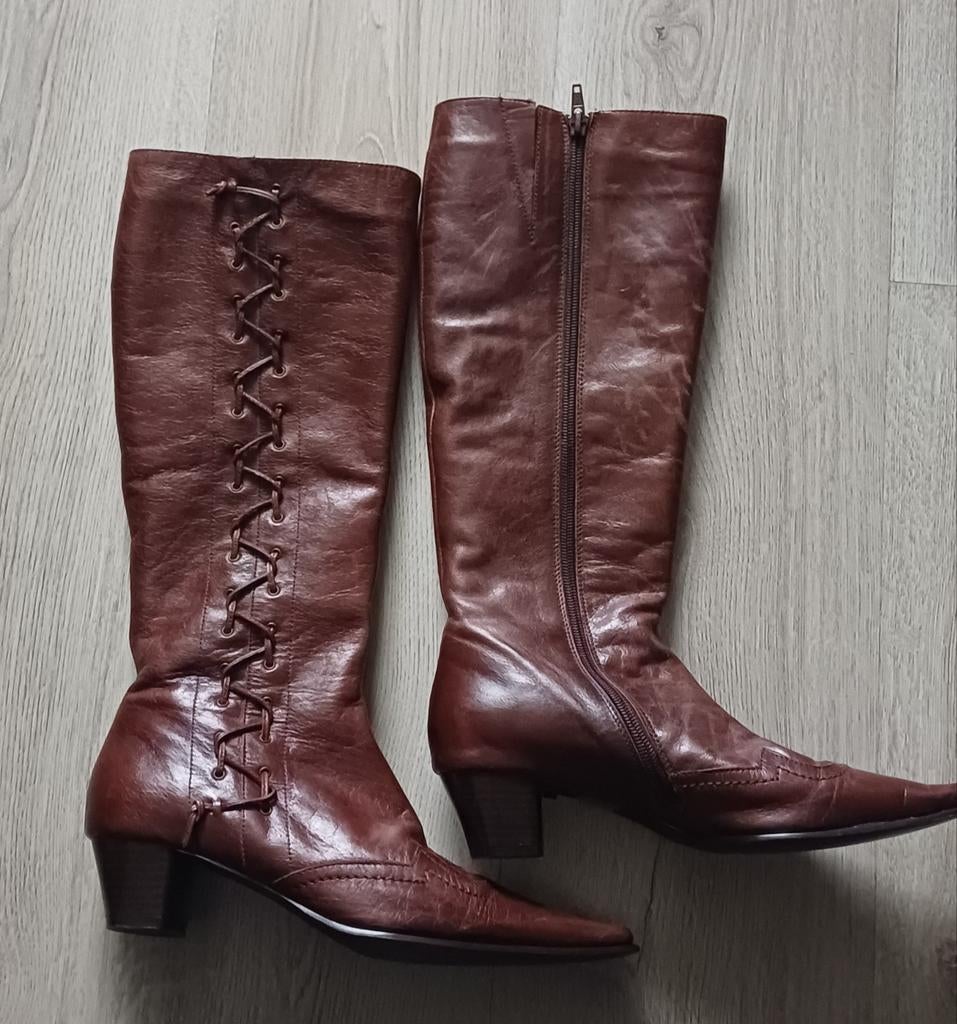 Mooie bruine leren laarzen maat 38 - smalle schacht, Ophalen of Verzenden, Zo goed als nieuw, Bruin, Lage of Enkellaarzen
