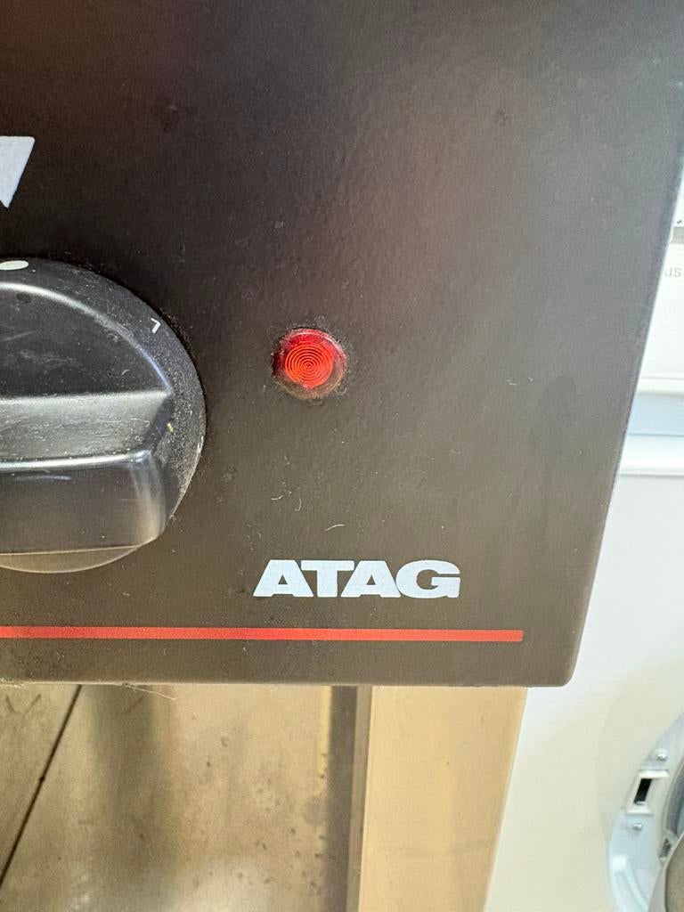 Kooktafel Atag 2 pits ( 220v ), Zakelijke goederen, Horeca | Keukenapparatuur, Ophalen, Fornuis, Frituur en Grillen, Gebruikt