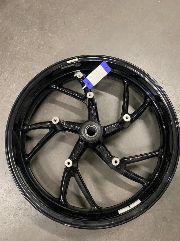 F800R Voorwiel zwart 36318529107, Ophalen, Gebruikt