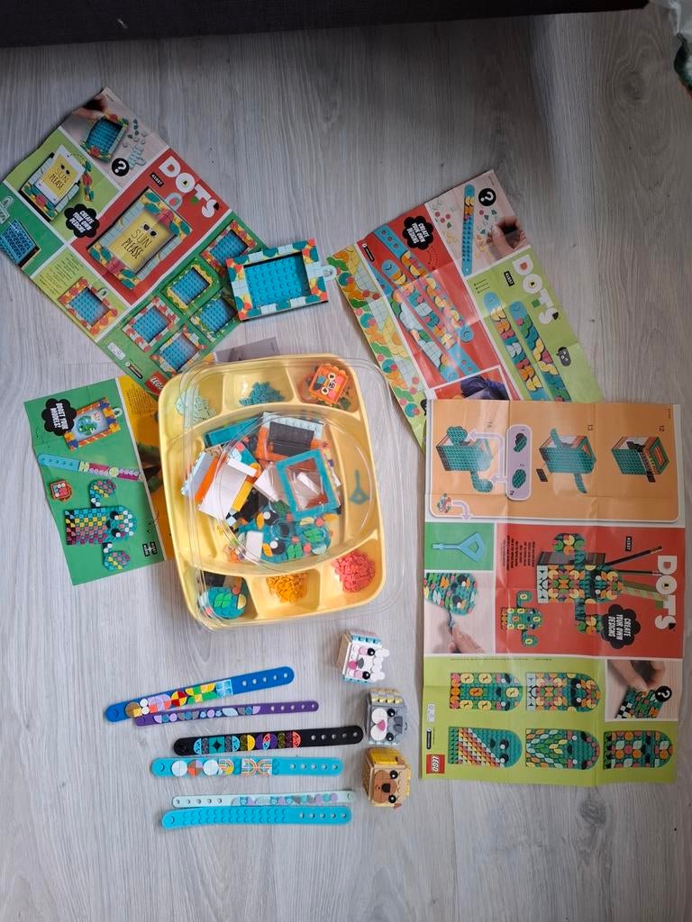 Lego dots set 41937 + extra armbanden, Ophalen, Zo goed als nieuw