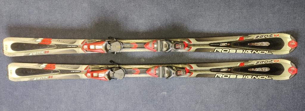 rossignol carve skies 1.62 met bijbehorende skistokken 1.30, Ophalen, 160 tot 180 cm, Gebruikt, Rossignol