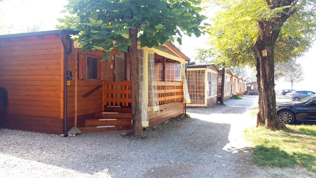 Te Koop / Te Huur vakantiechalet Italië, aan hetmeer Lugano,, Vakantie, Vakantiehuizen | Italië, Lombardije en Merengebied, Chalet, Bungalow of Caravan