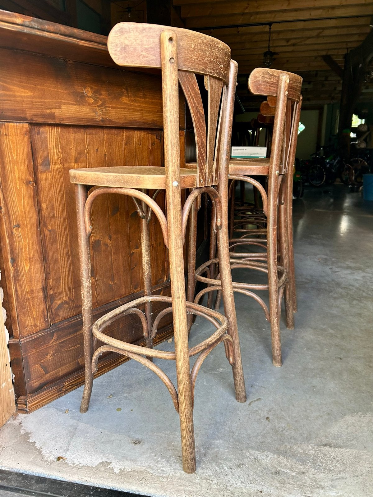 4 Thonet barkrukken, Huis en Inrichting, Barkrukken, Ophalen, Gebruikt, Met voetsteun, 90 cm of meer