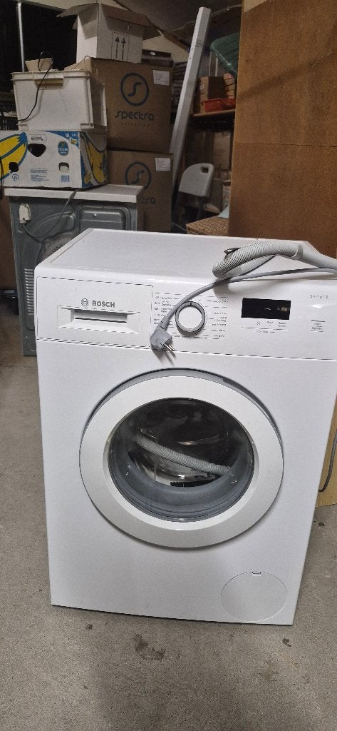 Foto 2 van Bosch wasmachine serie 2 WAJ28076nl