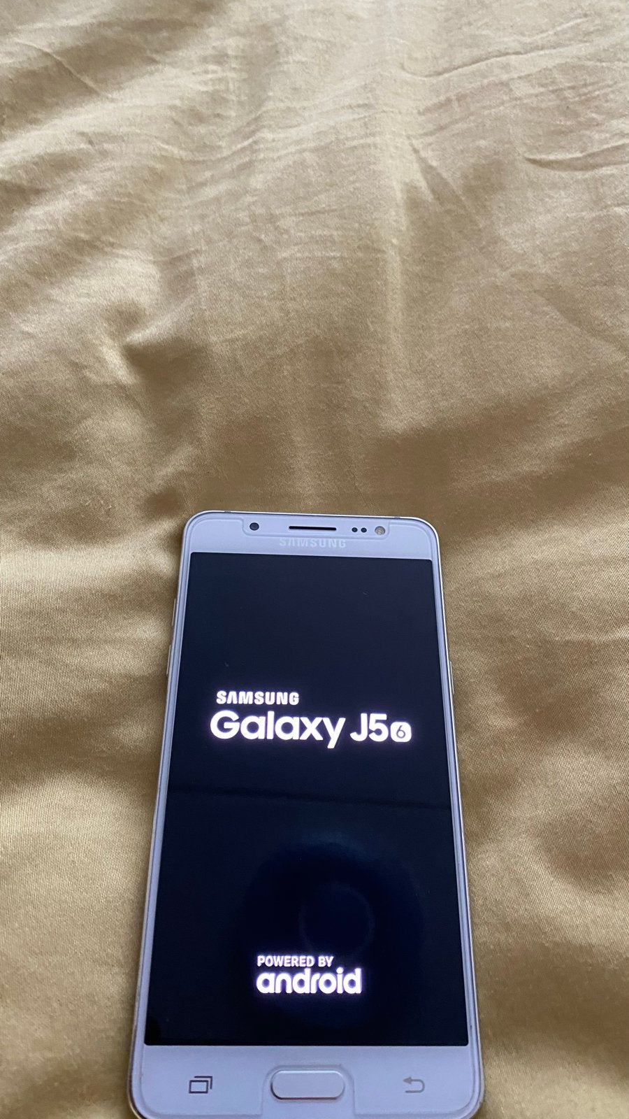 Samsung Galaxy J5 (2016) met hoesje en 4GB SD-kaart, Overige modellen, Wit, Touchscreen, Ophalen of Verzenden