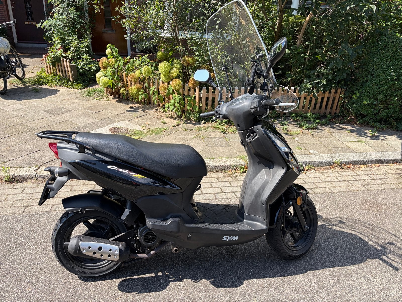 SYM Orbit 2 Scooter - Zwart, inclusief windscherm, Ophalen, Gebruikt, Maximaal 45 km/u, Benzine