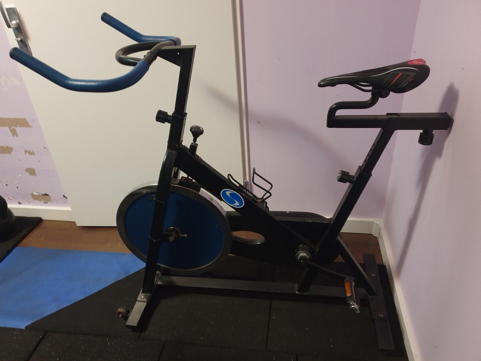 Spinning fiets, Ophalen, Zo goed als nieuw, Spinningfiets